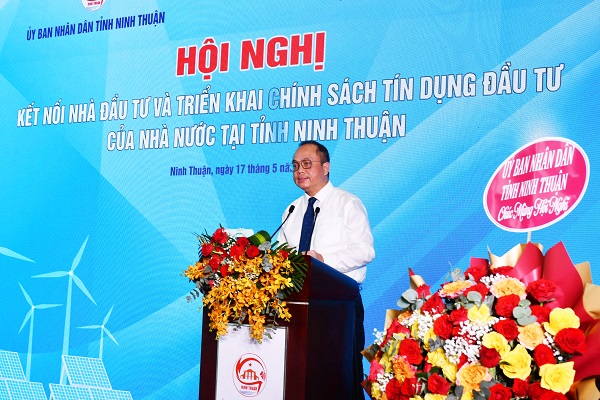 Ông: Lê Văn Hoan - Ủy viên BCH Đảng bộ Chính Phủ, Bí thư Đảng ủy, Chủ tịch Hội đồng Quản trị VDB phát biểu khai mạc