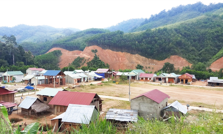 Xóa nhà tạm, nhà dột nát là nhiệm vụ là rất nặng nề, khó khăn nên phải nỗ lực cao, quyết tâm lớn, hành động quyết liệt, hiệu quả; phân công theo tinh thần “5 rõ” - rõ người, rõ việc, rõ kết quả, rõ tiến độ, rõ trách nhiệm.