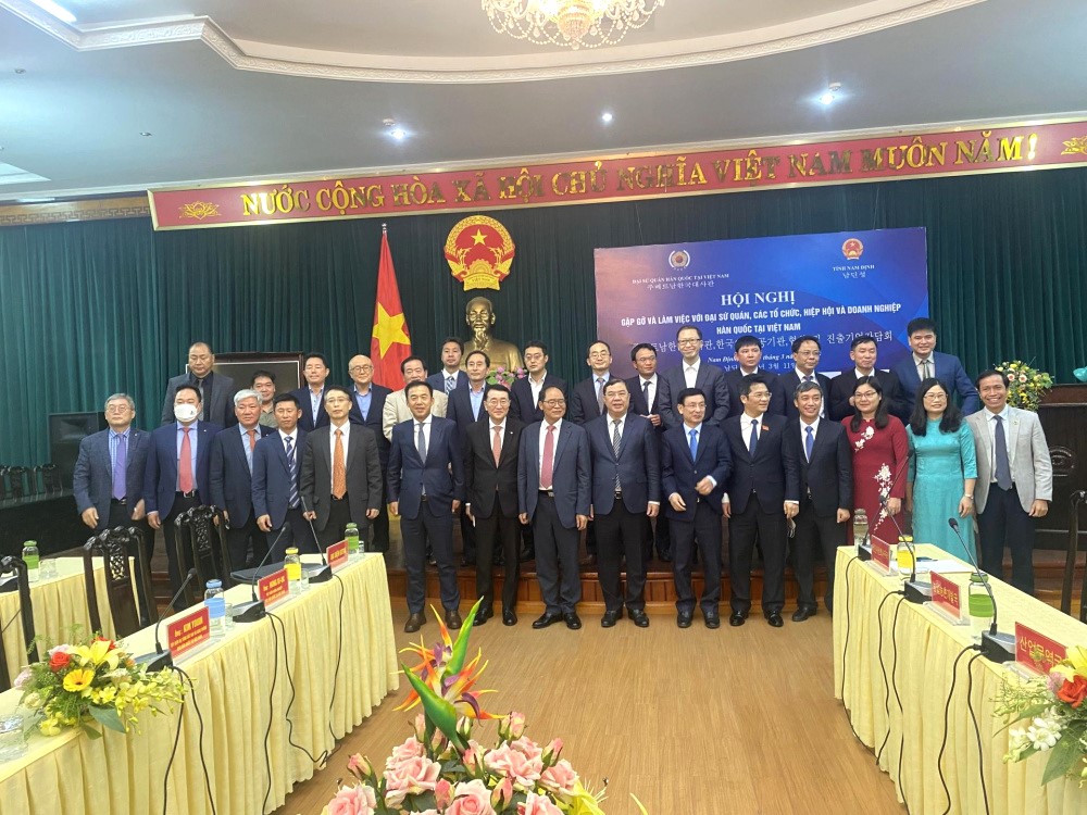 Lãnh đạo Tỉnh ủy, UBND tỉnh Nam Định làm việc với các nhà đầu tư Lãnh đạo Tỉnh ủy, UBND tỉnh Nam Định làm việc với các nhà đầu tư