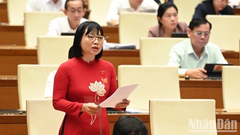 Đại biểu Nguyễn Thị Việt Nga (Đoàn Hải Dương). (Ảnh: BÙI GIANG)