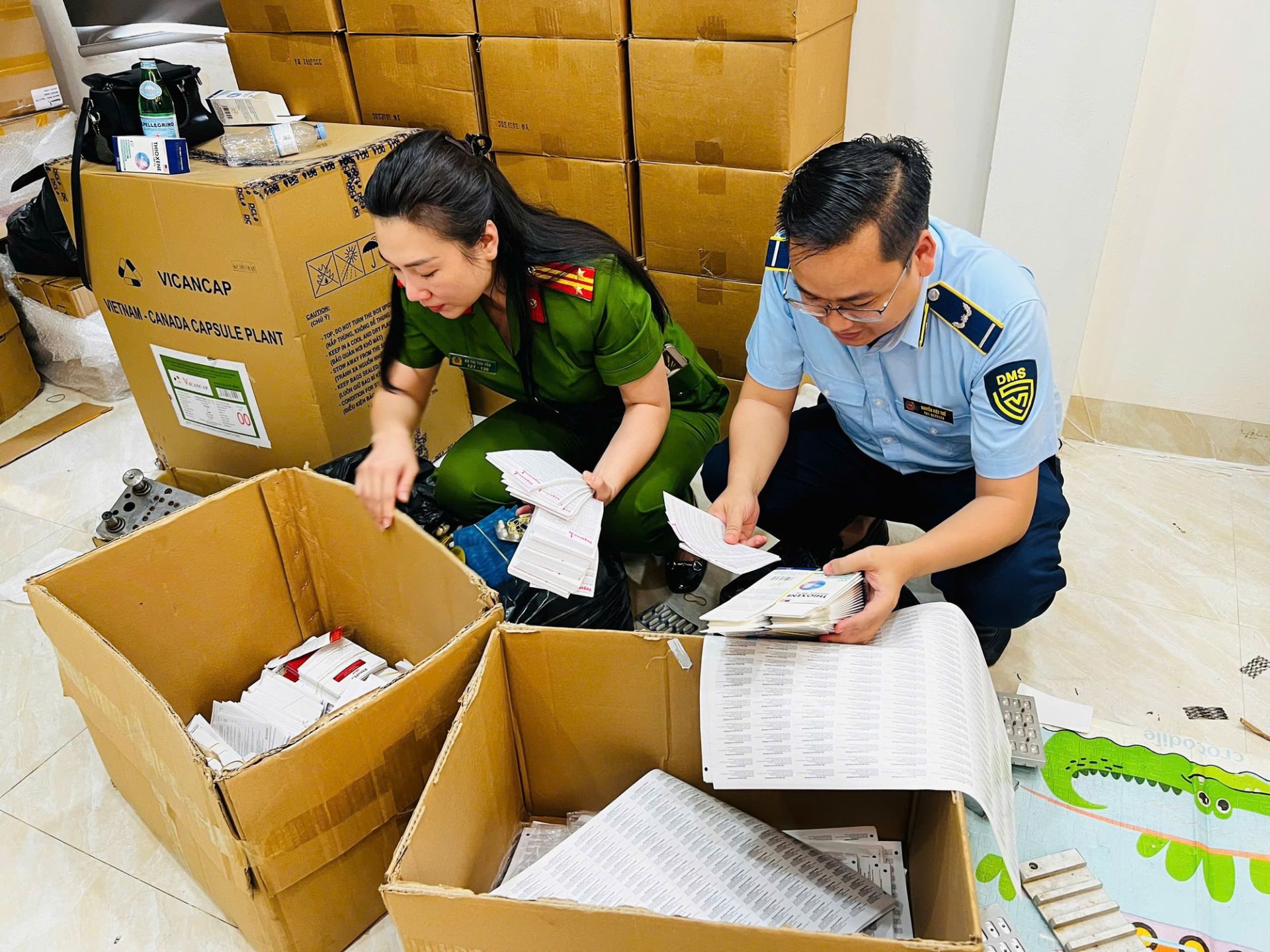 TP. Hồ Chí Minh tổng kiểm tra thuốc, thiết bị y tế và thực phẩm chức năng giả