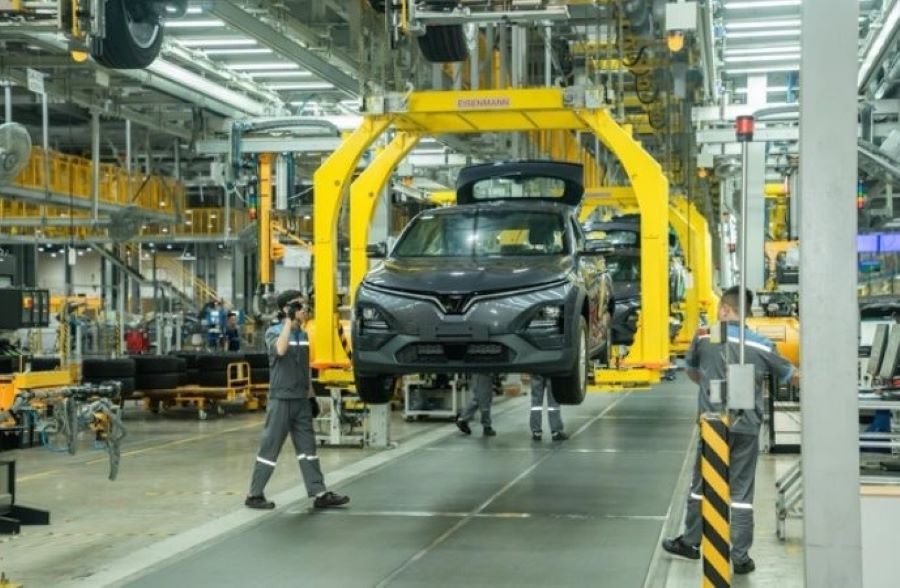Cấp giấy chứng nhận đầu tư dự án Nhà máy sản xuất ô tô điện VinFast tại KKT Vũng Áng