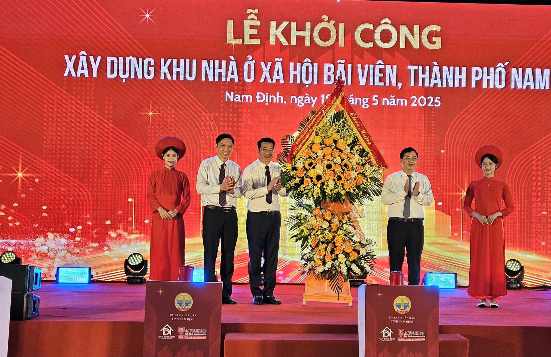 Phó Chánh Văn phòng Trung ương Đảng Phạm Gia Túc Phó Chánh Văn phòng Trung ương Đảng Phạm Gia Túc