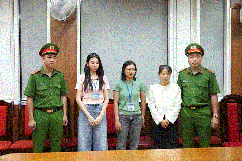 Cơ quan điều tra tống đạt quyết định tố tụng đối với các bị can Cơ quan điều tra tống đạt quyết định tố tụng đối với các bị can