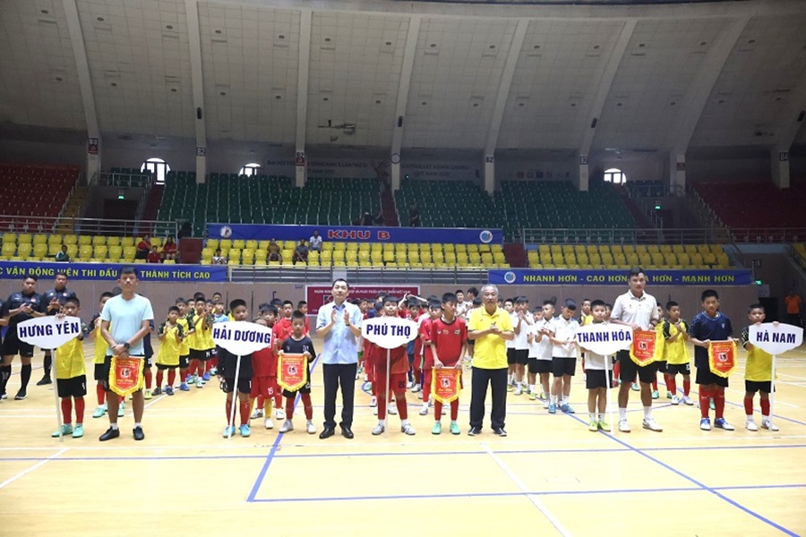 Khai mạc giải bóng đá U9, U11 tỉnh Hải Dương mở rộng