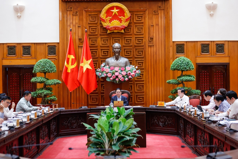 Thủ tướng: Khởi công tuyến đường sắt Lào Cai – Hà Nội – Hải Phòng vào ngày 19/12