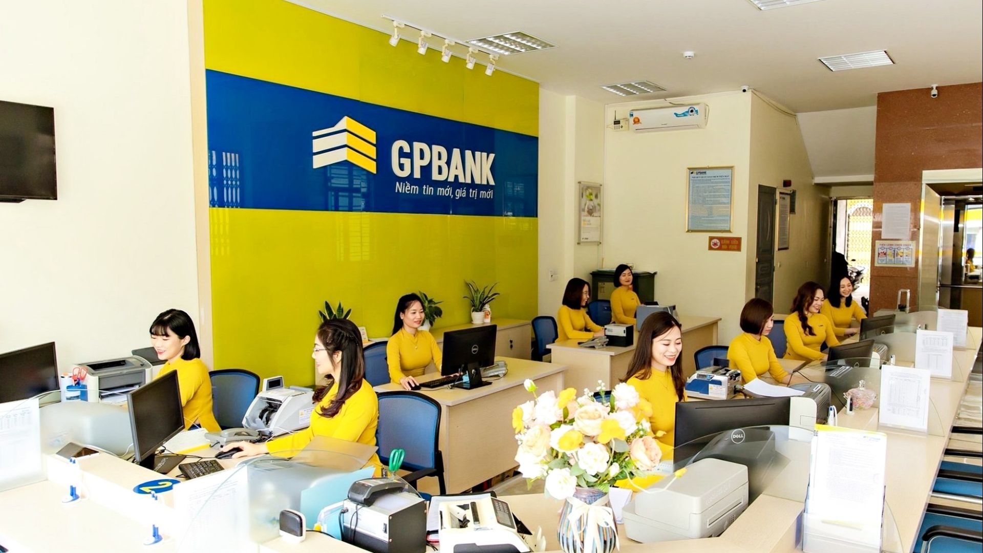 GPBank vừa giảm lãi suất huy động tại các kỳ hạn từ 6-36 tháng kể từ hôm nay (20/5) GPBank vừa giảm lãi suất huy động tại các kỳ hạn từ 6-36 tháng kể từ hôm nay (20/5)