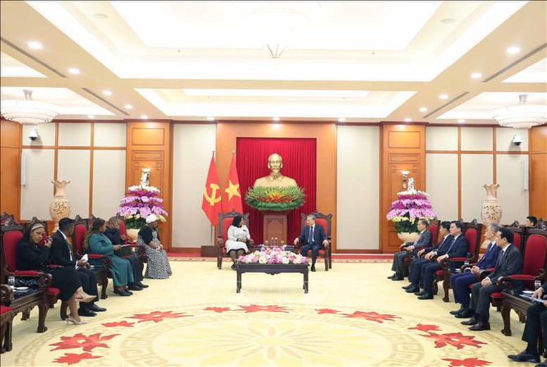 Tổng Bí thư Tô Lâm tiếp Phó Tổng Thư ký thứ nhất Đảng Đại hội Dân tộc Phi