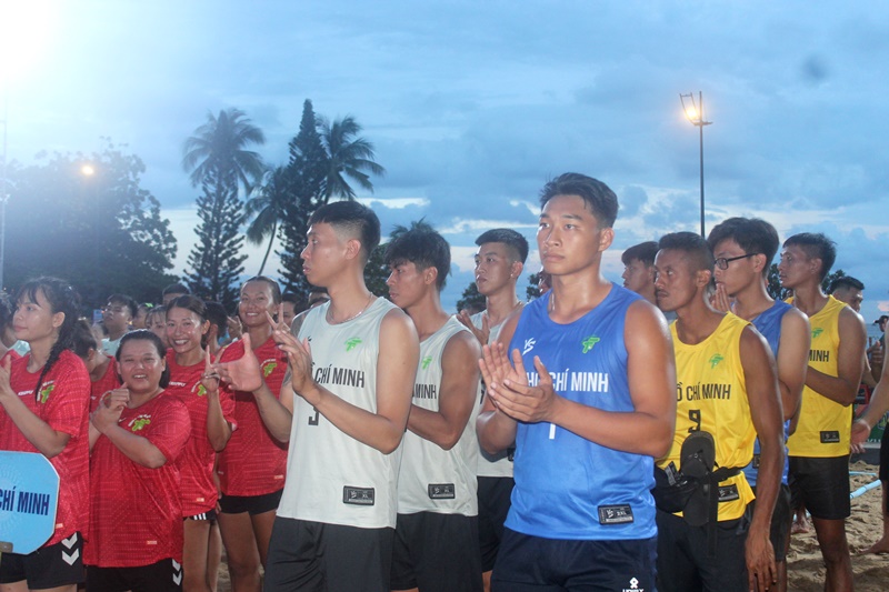 Các VĐV tham dự giải