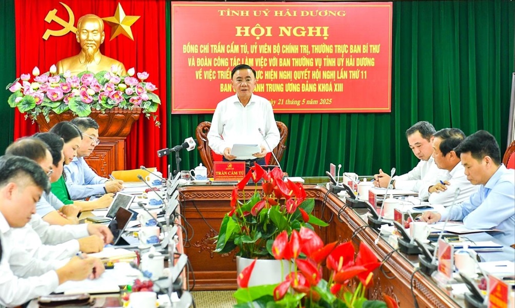 Uỷ viên Bộ Chính trị, Thường trực Ban Bí thư Trần Cẩm Tú và đoàn công tác làm việc với Ban thường vụ Tỉnh uỷ Hải Dương Uỷ viên Bộ Chính trị, Thường trực Ban Bí thư Trần Cẩm Tú và đoàn công tác làm việc với Ban thường vụ Tỉnh uỷ Hải Dương