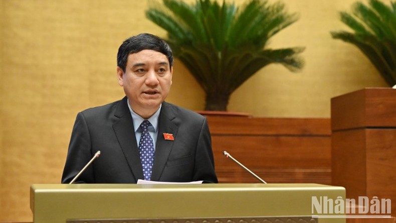 Chủ nhiệm Ủy ban Văn hóa và Xã hội của Quốc hội Nguyễn Đắc Vinh. (Ảnh: THỦY NGUYÊN)
