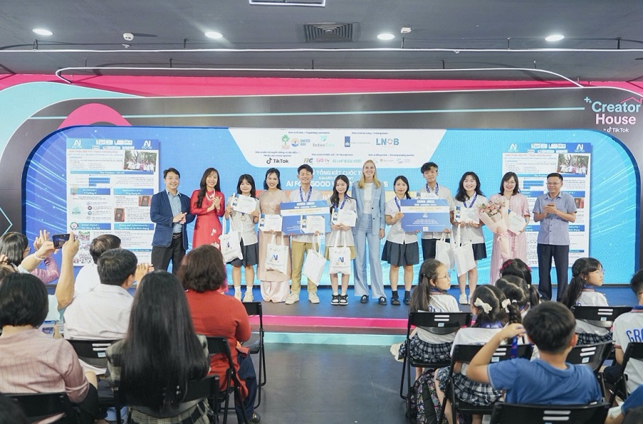 Tổng kết và trao giải Cuộc thi “AI for Good Việt Nam 2025”