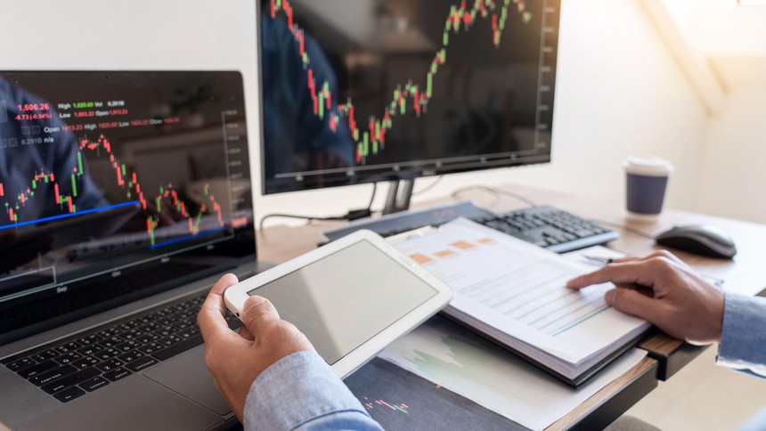 Chứng khoán phiên chiều 21/5: Nhóm cổ phiếu bất động sản bứt phá mạnh mẽ