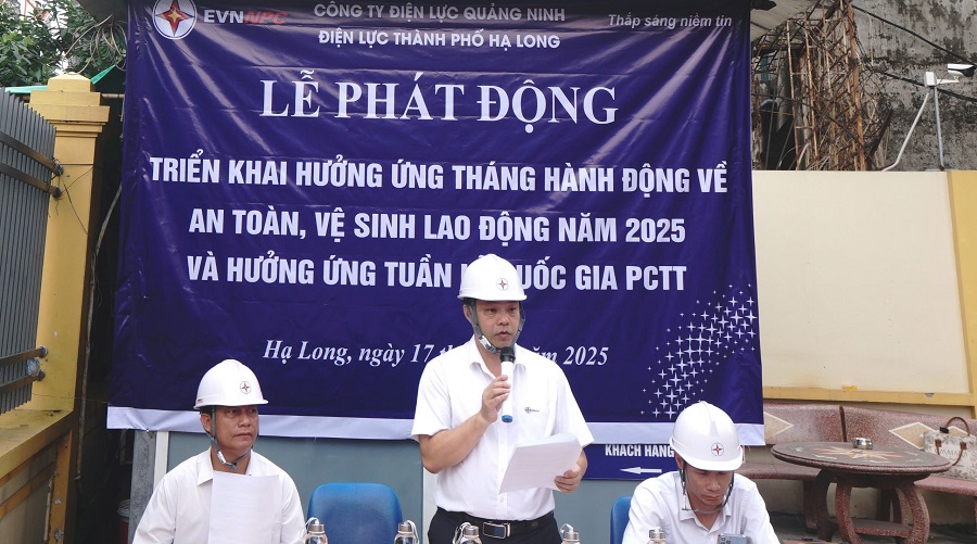 Ông Phạm Đức Thành - Phó Giám đốc Điện lực phát biểu chỉ đạo tại Lễ phát động Ông Phạm Đức Thành - Phó Giám đốc Điện lực phát biểu chỉ đạo tại Lễ phát động