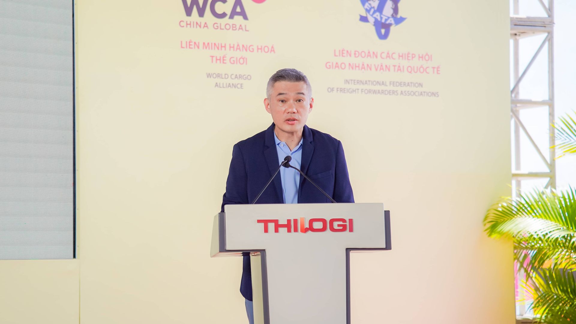 Ông Quek Chun Guan - Giám đốc khu vực Đông Nam Á hãng tàu RCL chia sẻ định hướng hợp tác và phát triển trong thời gian tới Ông Quek Chun Guan - Giám đốc khu vực Đông Nam Á hãng tàu RCL chia sẻ định hướng hợp tác và phát triển trong thời gian tới