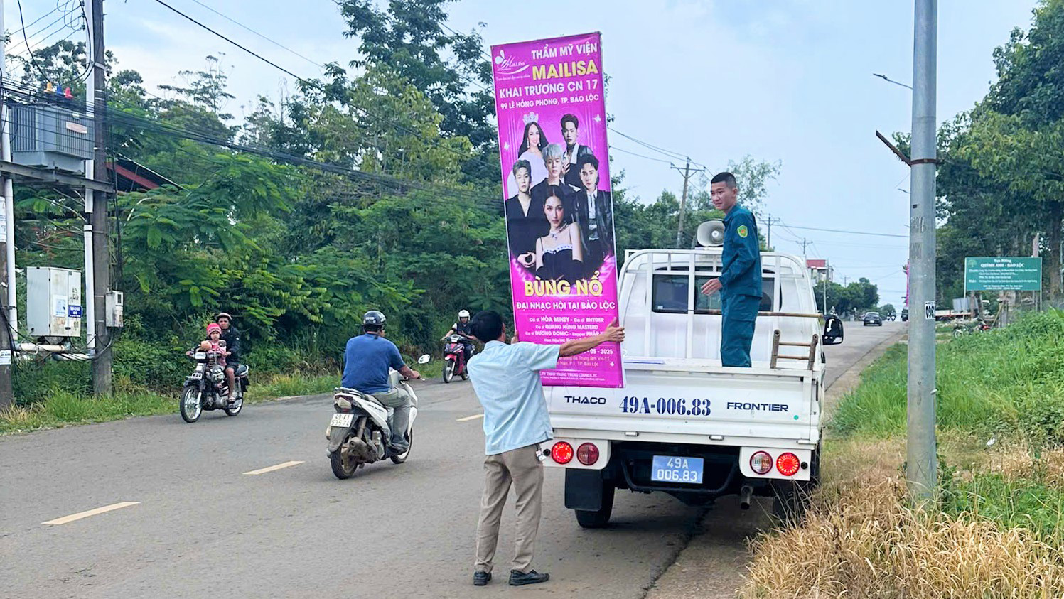 Tháo gỡ quảng cáo khai trương chi nhánh Thẩm mỹ viện Mailisa Lâm Đồng