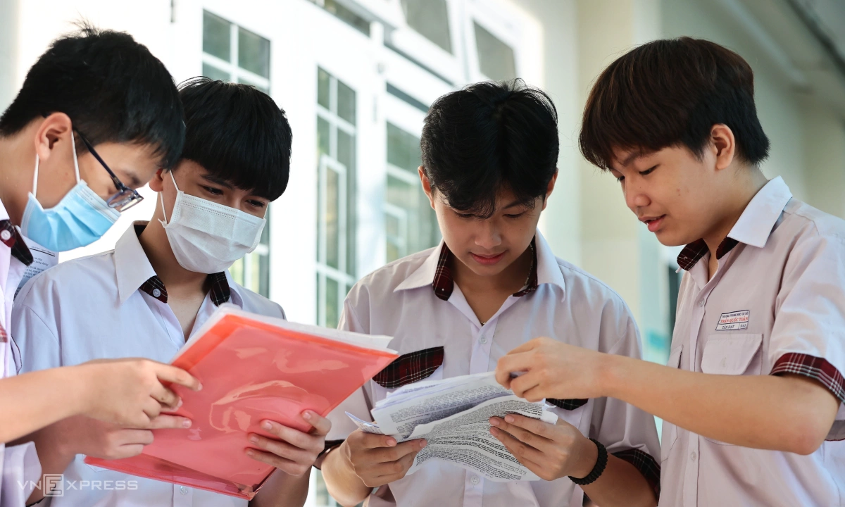 Sở GD&ĐT Hà Nội công bố danh sách 679 học sinh được tuyển thẳng vào lớp 10 THPT công lập năm học 2025 - 2026