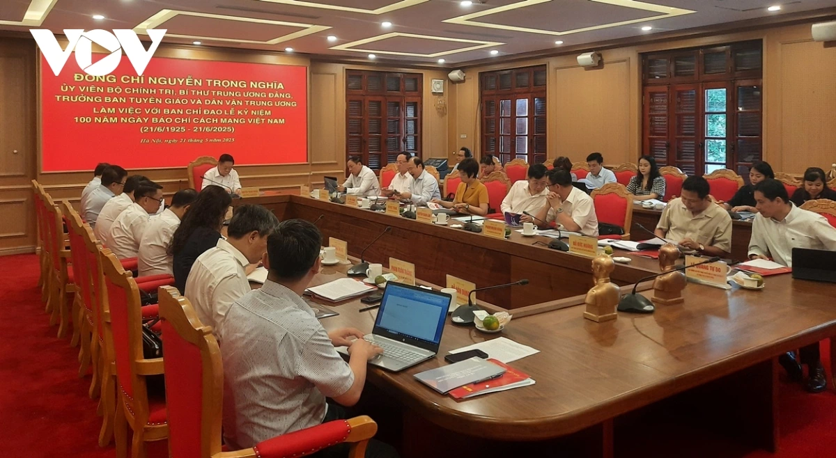 Toàn cảnh buổi làm việc