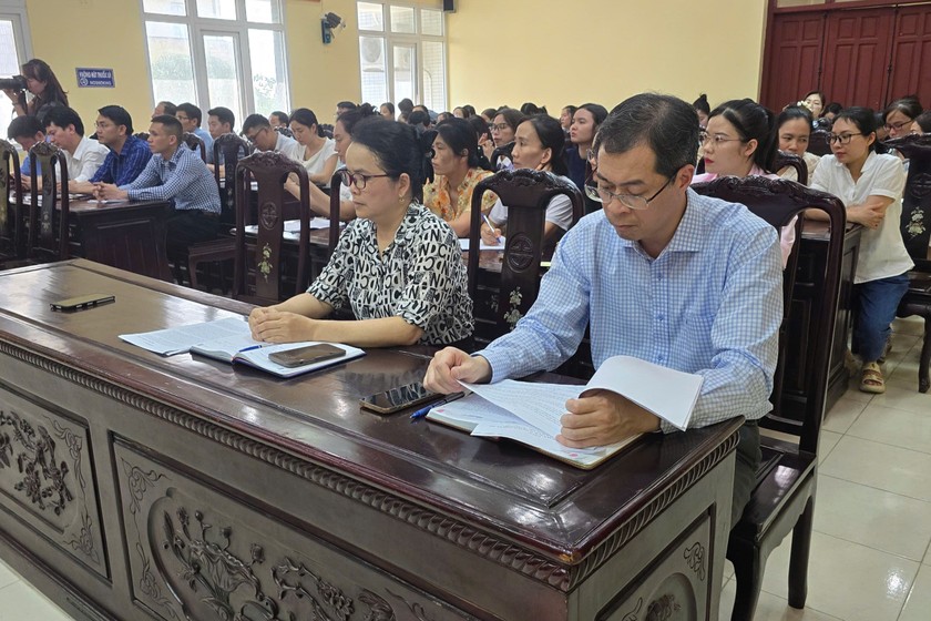 Các đại biểu tham dự hội nghị