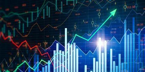 VN-Index hôm nay về vùng 1.300 điểm, nhà đầu tư mới nên xem xét giao dịch cổ phiếu. Ảnh internet. VN-Index hôm nay về vùng 1.300 điểm, nhà đầu tư mới nên xem xét giao dịch cổ phiếu. Ảnh internet.