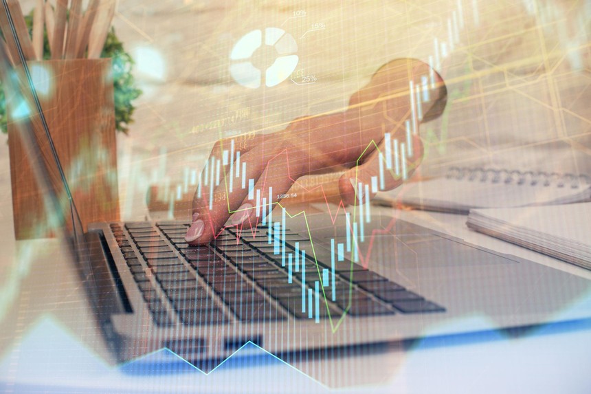 VN-Index hôm nay về vùng 1.300 điểm, nhà đầu tư mới nên xem xét giao dịch cổ phiếu. Ảnh internet. VN-Index hôm nay về vùng 1.300 điểm, nhà đầu tư mới nên xem xét giao dịch cổ phiếu. Ảnh internet.