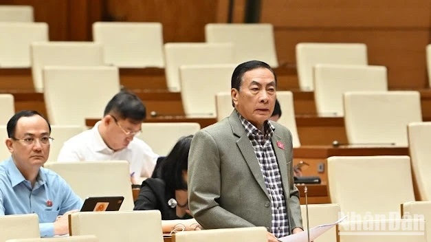 Đại biểu Phạm Văn Hoà (Đoàn Đồng Tháp). (Ảnh: THỦY NGUYÊN) Đại biểu Phạm Văn Hoà (Đoàn Đồng Tháp). (Ảnh: THỦY NGUYÊN)