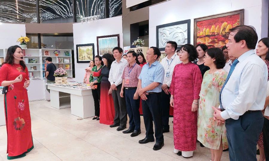 Triển lãm, trưng bày thành tựu 50 năm nền văn học nghệ thuật Quảng Bình