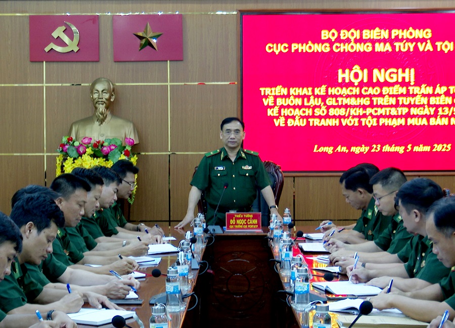 Triển khai kế hoạch cao điểm trấn át tội phạm về buôn lậu, gian lận thương mại và hàng giả trên tuyến biên giới Long An và Tây Ninh