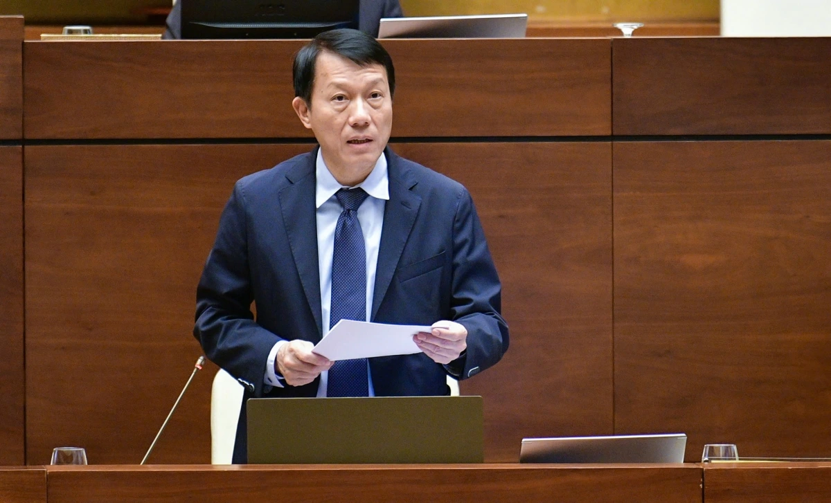 Bộ trưởng Bộ Công an, đại tướng Lương Tam Quang. Bộ trưởng Bộ Công an, đại tướng Lương Tam Quang.