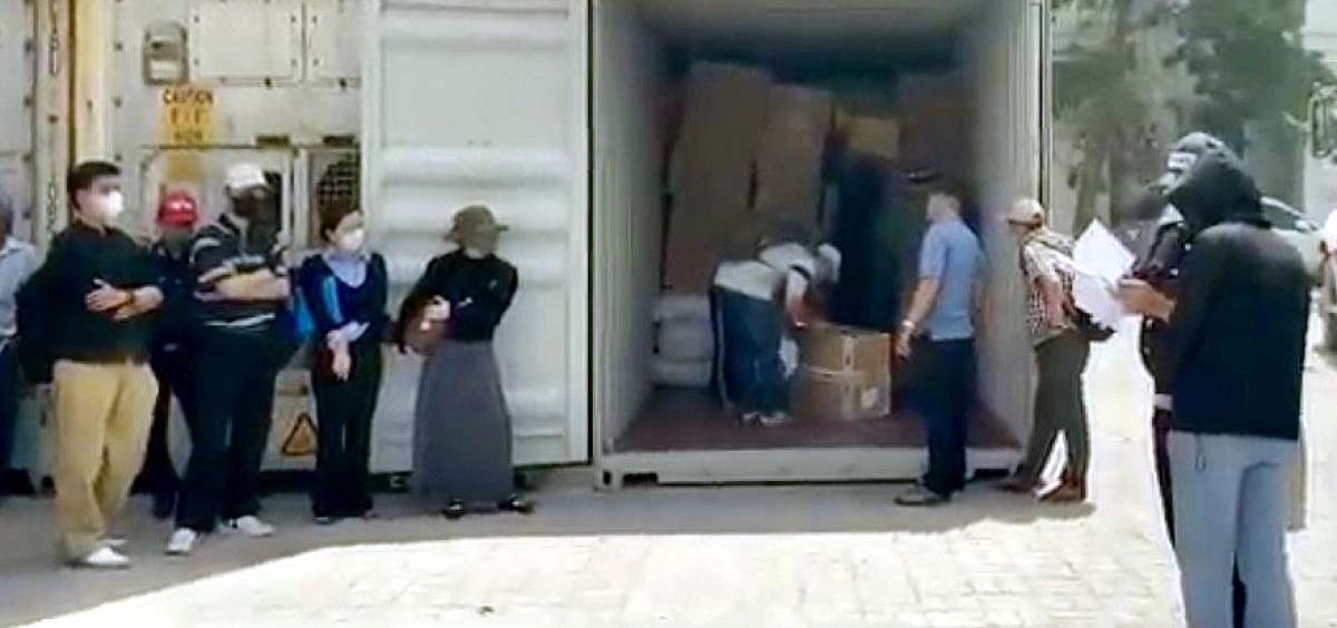 Phát hiện lô hàng giả nhãn hiệu nổi tiếng trị giá hơn 8 tỷ đồng tại cảng Sài Gòn