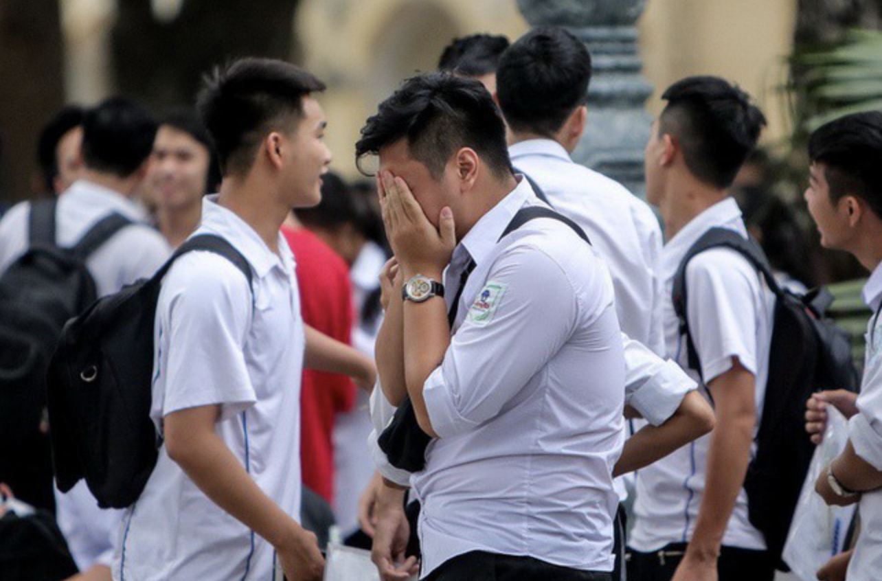 Theo Điều 34 dự thảo Luật Giáo dục sửa đổi đang được Bộ GD&ĐT, thí sinh trượt tốt nghiệp vẫn có giấy chứng nhận hoàn thành chương trình phổ thông. (Ảnh minh hoạ)