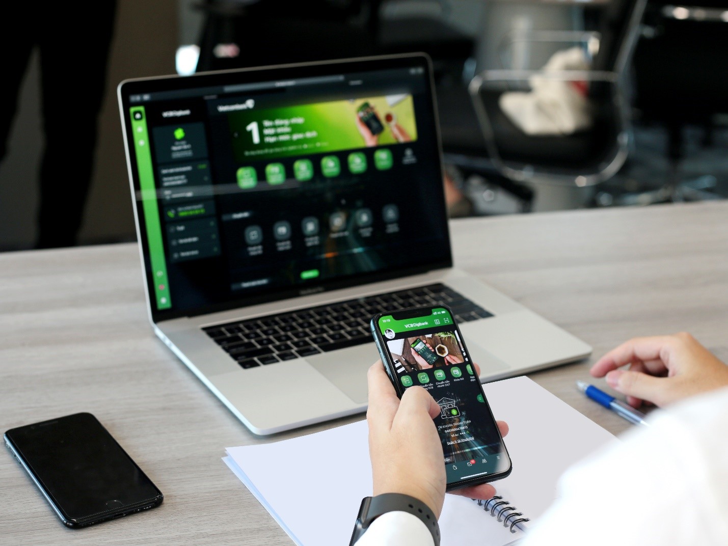 Để tránh bị gián đoạn giao dịch ngân hàng từ ngày 1/7, khách hàng cần lưu ý những gì?