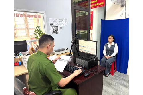 Công an Thanh Hóa cấp lại và cấp đổi giấy phép lái xe cho trên 13.000 hồ sơ