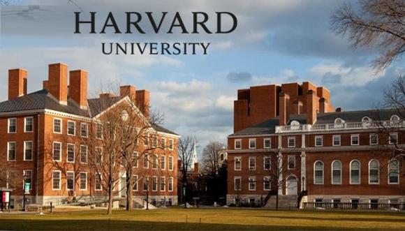Vì sao, chính quyền Tổng thống Trump thu hồi quyền tuyển sinh sinh viên quốc tế của Đại học Harvard