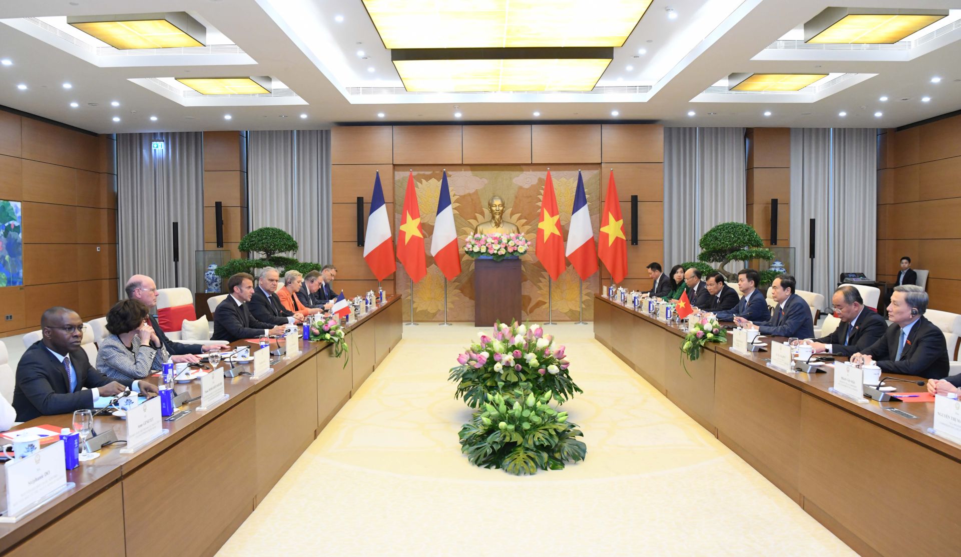 Toàn cảnh cuộc hội kiến. Ảnh Lâm Hiển - ĐBND