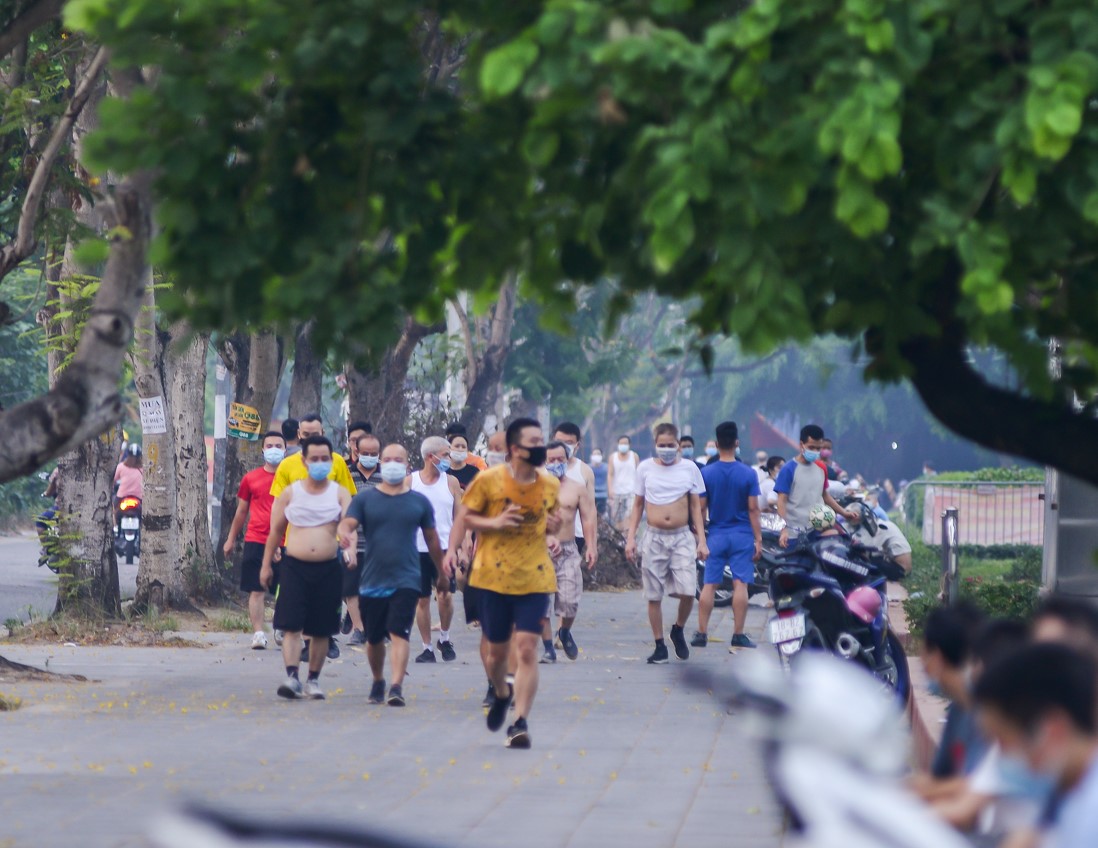 Tăng cường vận động, rèn luyện thể lực và dinh dưỡng hợp lý để nâng cao thể trạng Tăng cường vận động, rèn luyện thể lực và dinh dưỡng hợp lý để nâng cao thể trạng