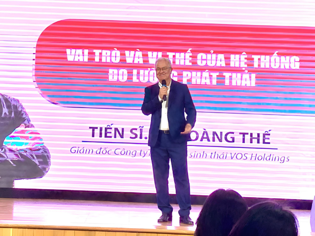 Ông Lê Hoàng Thế chia sẻ tại sự kiện. Ảnh: Tử Kính Ông Lê Hoàng Thế chia sẻ tại sự kiện. Ảnh: Tử Kính