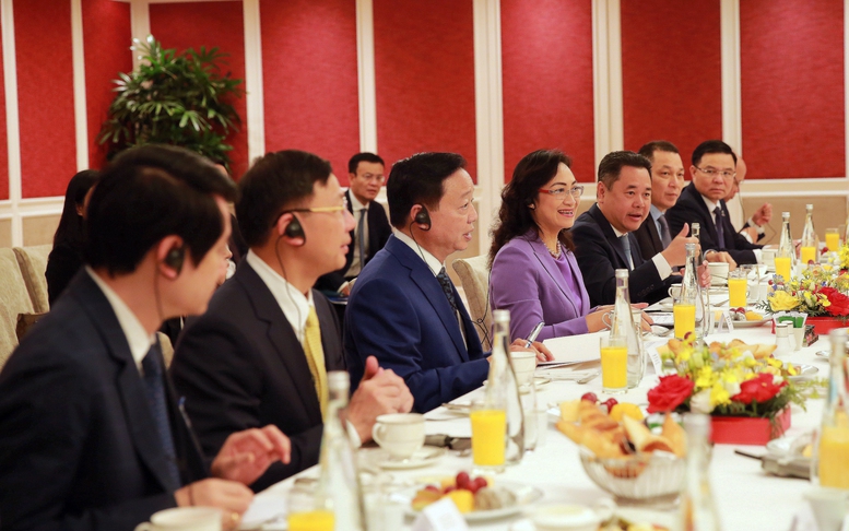 Phó Thủ tướng Trần Hồng Hà cho rằng việc hai nước Việt Nam - Pháp nâng cấp lên quan hệ đối tác chiến lược toàn diện năm 2024 là tiền đề quan trọng để tiếp tục thúc đẩy hợp tác trong lĩnh vực chuyển dịch năng lượng, giảm phát thải khí carbon - Ảnh: VGP/Minh Khôi