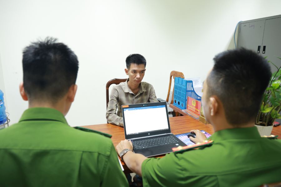 Phá thành công chuyên án, bắt nhóm đối tượng lừa đảo chiếm đoạt tài sản qua mạng