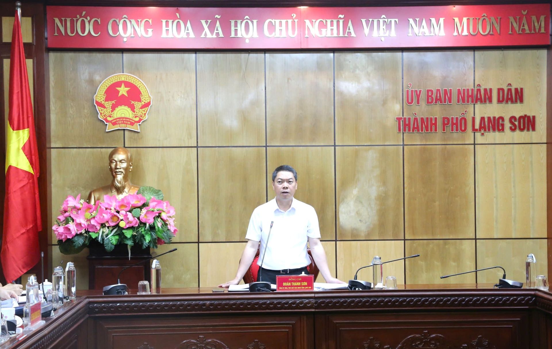 Phó Chủ tịch UBND tỉnh Lạng Sơn Đoàn Thanh Sơn, Trưởng Ban Chỉ đạo 389 tỉnh Lạng Sơn, Tổ phó Thường trực Tổ công tác 1124 tỉnh Lạng Sơn phát biểu kết luận tại buổi kiểm tra, làm việc