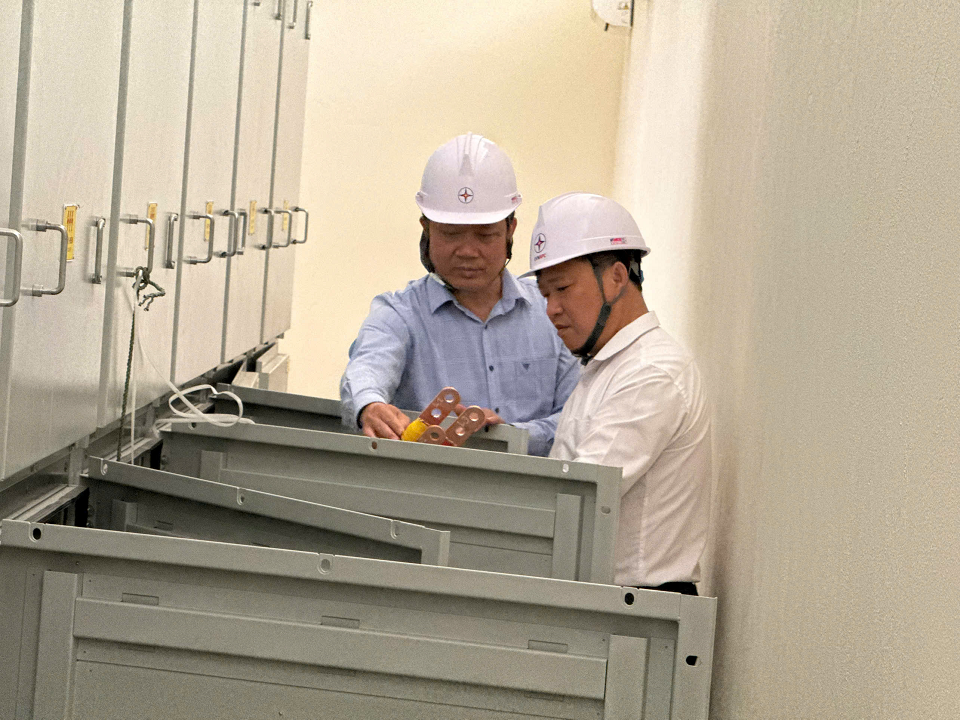 Đóng điện thành công trạm biến áp 110 kV Lộc Hà