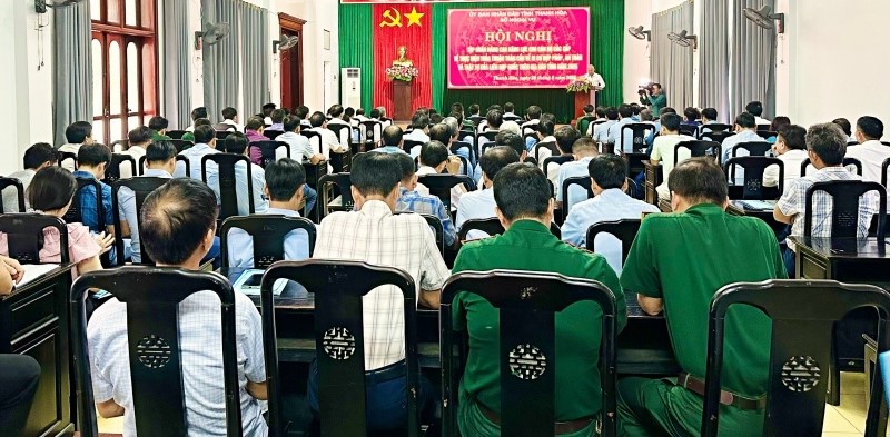 Toàn cảnh hội nghị