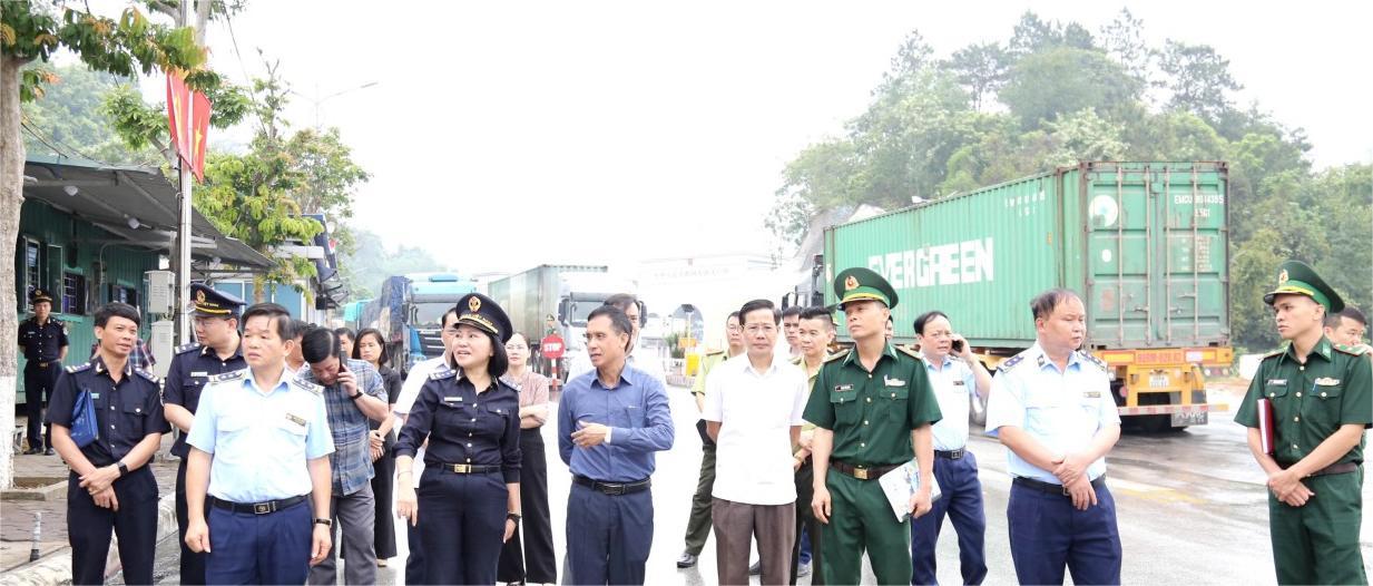 Lạng Sơn: Tổ công tác 1124 kiểm tra tại huyện Cao Lộc và Lộc Bình