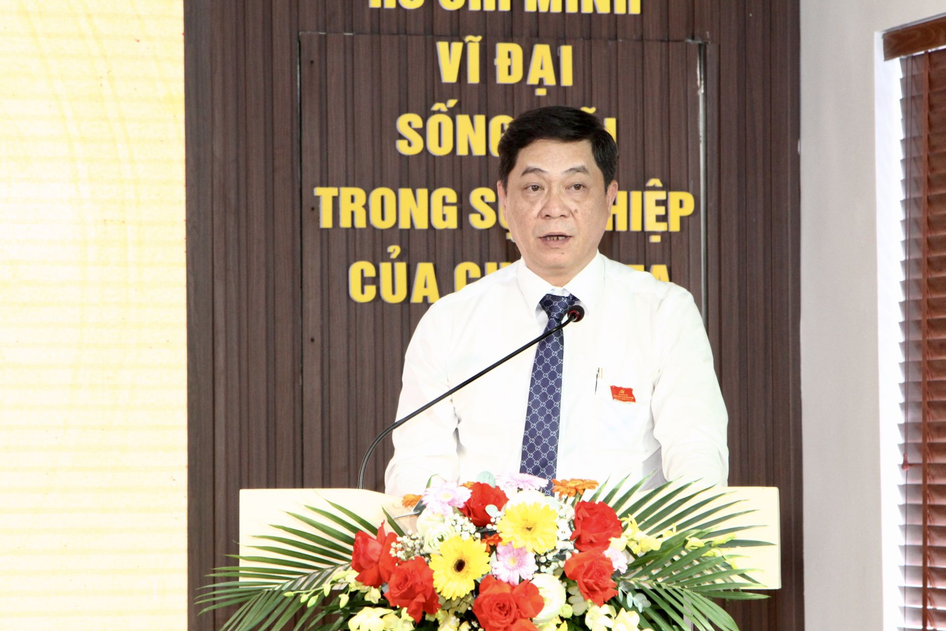 Đồng chí Đỗ Gia Khánh, Phó Bí thư Đảng uỷ UBND thành phố phát biểu Đồng chí Đỗ Gia Khánh, Phó Bí thư Đảng uỷ UBND thành phố phát biểu