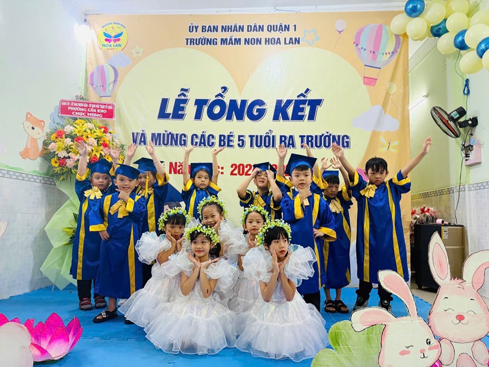 Ngày 23/5, trường Mầm non Hoa Lan (phường Cầu Kho, Quận 1) tổ chức lễ tổng kết năm học 2024 - 2025 và mừng học sinh khối Lá 5 tuổi ra trường Ngày 23/5, trường Mầm non Hoa Lan (phường Cầu Kho, Quận 1) tổ chức lễ tổng kết năm học 2024 - 2025 và mừng học sinh khối Lá 5 tuổi ra trường