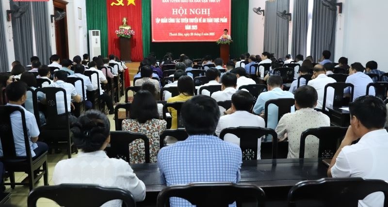 Toàn cảnh buổi tập huấn