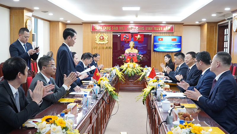 Toàn cảnh buổi hội đàm Toàn cảnh buổi hội đàm