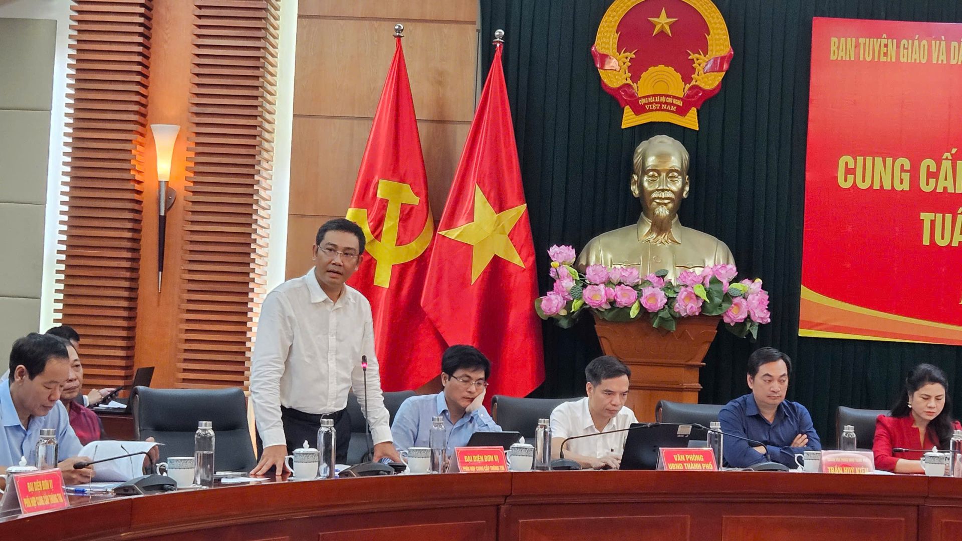 Ông Bùi Văn Kiệm, Giám đốc Sở GD&ĐT Hải Phòng phát biểu tại Hội nghị cung cấp thông tin và giao ban báo chí tuần 22 năm 2025 Ông Bùi Văn Kiệm, Giám đốc Sở GD&ĐT Hải Phòng phát biểu tại Hội nghị cung cấp thông tin và giao ban báo chí tuần 22 năm 2025