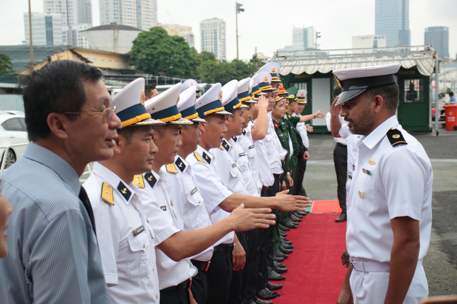 Chuyến thăm lần này của INS Darshak không chỉ góp phần mở rộng giao lưu, hợp tác quốc phòng giữa hai quốc gia