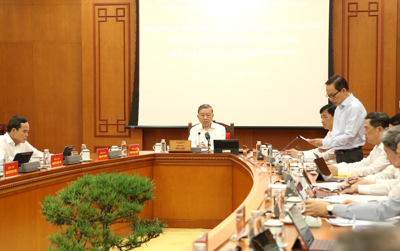 Tháo gỡ các điểm nghẽn, tạo xung lực cho phát triển khoa học công nghệ, chuyển đổi số